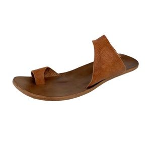 Cydwoq Brown Leather Strappy Hillary Thong Sandals